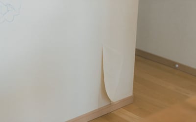 クロス剥がれ